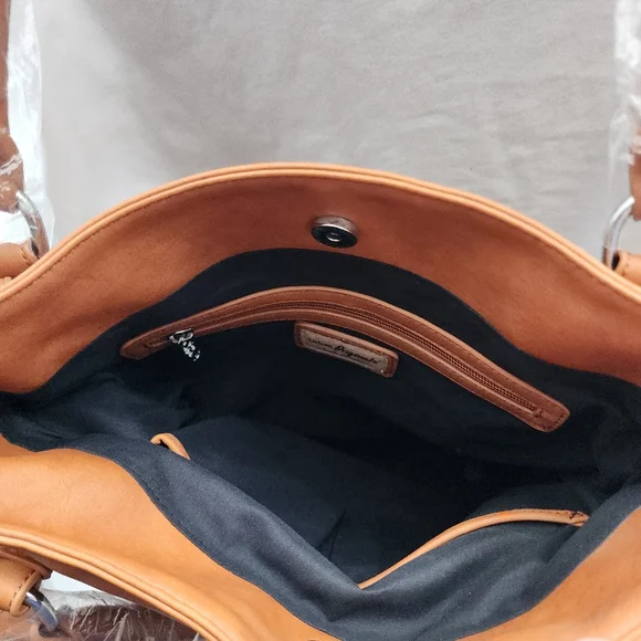 Urban Originals Tan Fringe Shoulder Bag - Picture 6 of 7